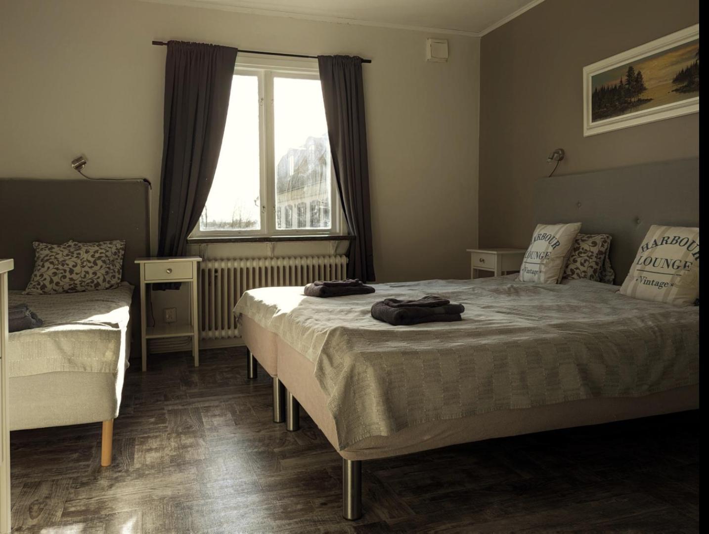 Brunsbo G:A Biskopsgard Hotell & Konferens Skara Exterior photo
